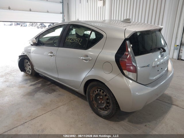 2016 Toyota Prius მანქანა იყიდება აუქციონზე, vin: JTDKDTB33G1126444, აუქციონის ნომერი: 12623892