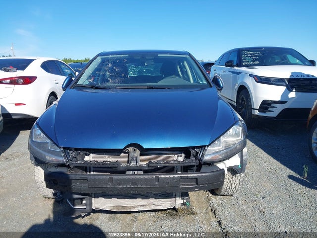 12623895 :رقم المزاد ، 3VWW57AU0MM002093 vin ، 2021 Volkswagen Golf Comfortline/highline مزاد بيع