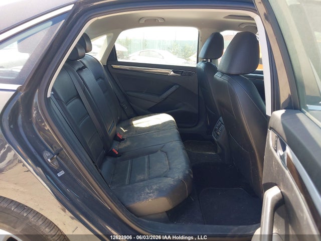 1VWBS7A39GC048543 Volkswagen Passat 1.8 Tsi Comfortline