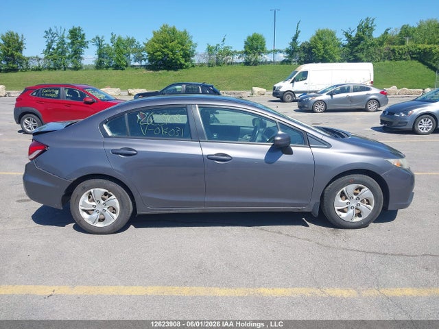 Honda Civic 2015 2HGFB2F42FH014031 Image 14