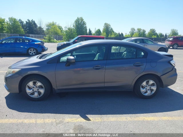 Honda Civic 2015 2HGFB2F42FH014031 Image 15