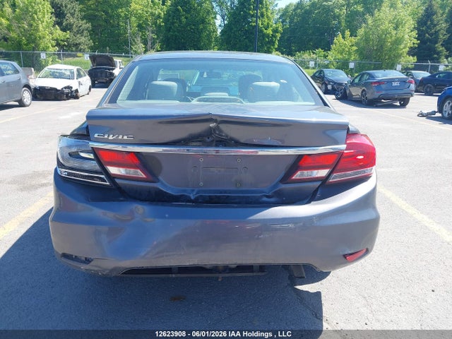 Honda Civic 2015 2HGFB2F42FH014031 Image 17