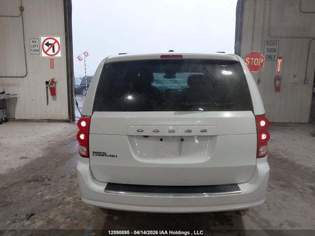2C4RDGBG6FR722389 Dodge Grand Caravan Se/sxt