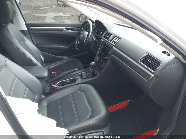 Aukcja sprzedaży 2016 Volkswagen Passat 1.8 Tsi Comfortline, vin: 1VWBS7A38GC019244, numer aukcji: 12600833