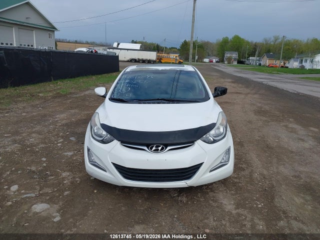 5NPDH4AE2EH529617 Hyundai Elantra Gls