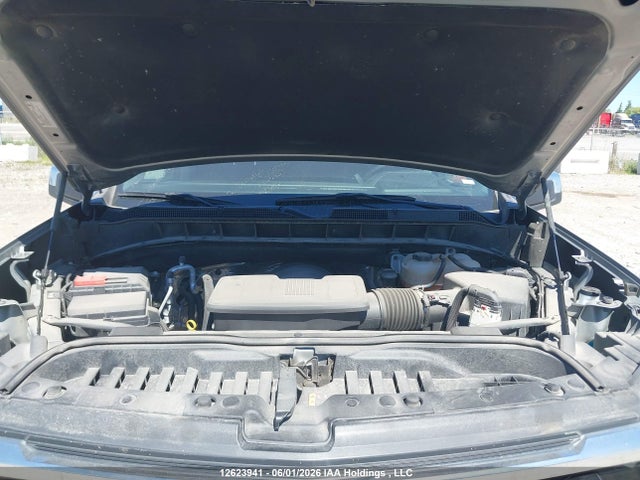 Продажа на аукционе авто 2025 Chevrolet Silverado K1500 Lt, vin: 2GCUKDED4S1122737, номер лота: 12623941