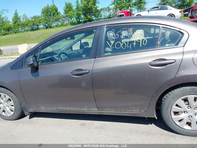 Продаж на аукціоні авто 2012 Honda Civic Lx, vin: 2HGFB2F42CH004790, номер лоту: 12623946