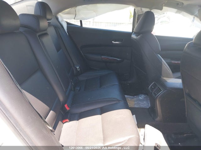 12613066 :رقم المزاد ، 19UUB1F38FA800388 vin ، 2015 Acura Tlx مزاد بيع