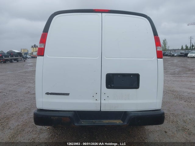 Chevrolet Express 2500 1wt 2017 1GCWGAFF2H1129757 Image 17