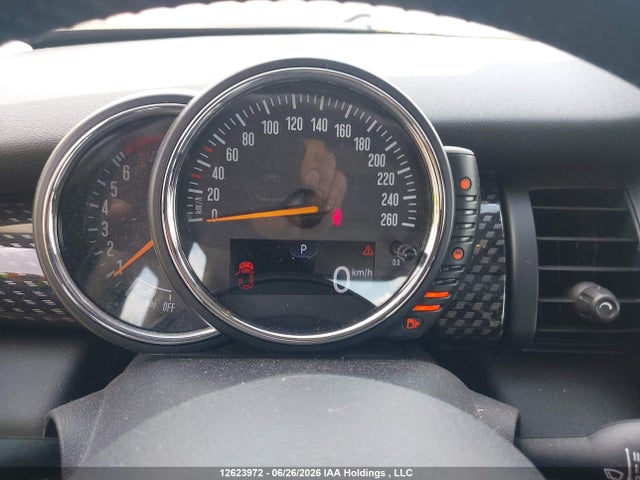 Mini 3 Door Cooper S 2015 WMWXP7C56F2A39084 Image 7