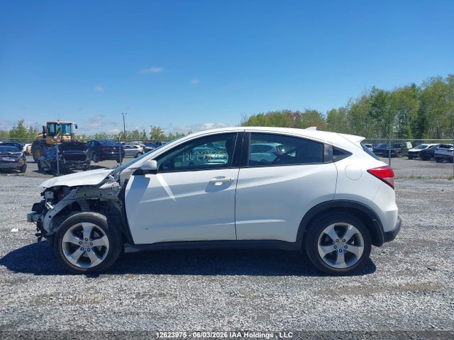 3CZRU5H35GM103908 Honda HR-V LX