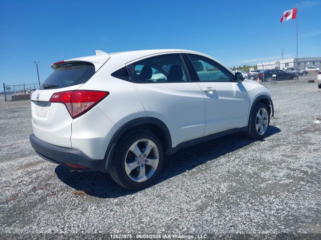 3CZRU5H35GM103908 Honda HR-V LX