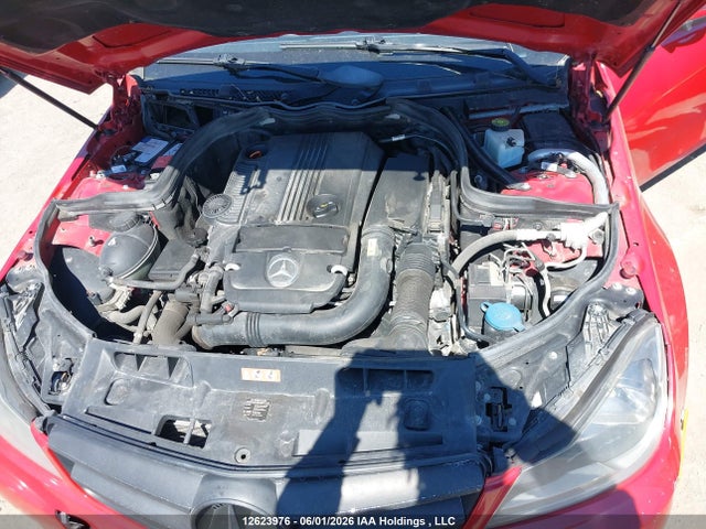 2012 Mercedes-benz C 250 მანქანა იყიდება აუქციონზე, vin: WDDGJ4HBXCF923280, აუქციონის ნომერი: 12623976