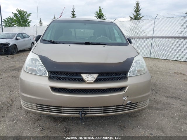 Продажа на аукционе авто 2005 Toyota Sienna Ce, vin: 5TDZA29C55S255261, номер лота: 12623986