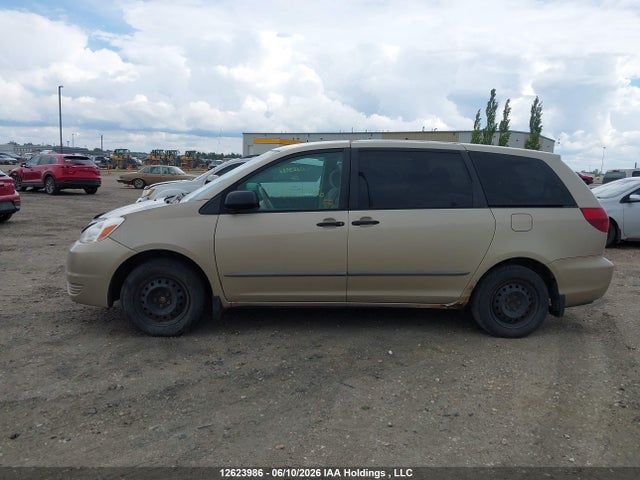 Продажа на аукционе авто 2005 Toyota Sienna Ce, vin: 5TDZA29C55S255261, номер лота: 12623986