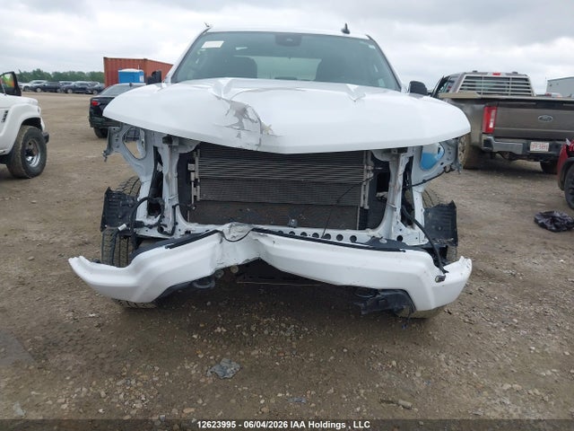 Продаж на аукціоні авто 2025 Chevrolet Silverado 1500 4wd Rst, vin: 2GCUKEED3S1141964, номер лоту: 12623995