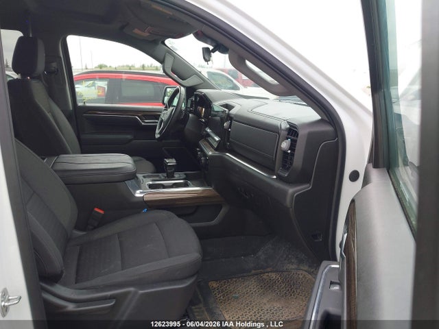 Продаж на аукціоні авто 2025 Chevrolet Silverado 1500 4wd Rst, vin: 2GCUKEED3S1141964, номер лоту: 12623995