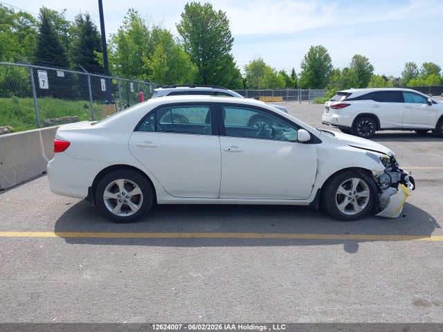 Продажа на аукционе авто 2013 Toyota Corolla S/le, vin: 2T1BU4EE4DC045706, номер лота: 12624007