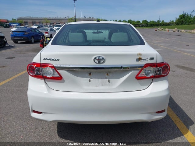 Продажа на аукционе авто 2013 Toyota Corolla S/le, vin: 2T1BU4EE4DC045706, номер лота: 12624007