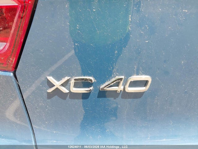 Volvo Xc40 B5 Plus Dark Theme 2024 YV4L12UL0R2213667 Image 21