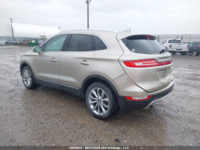 12624012 :رقم المزاد ، 5LMCJ2A91FUJ38207 vin ، 2015 Lincoln Mkc مزاد بيع