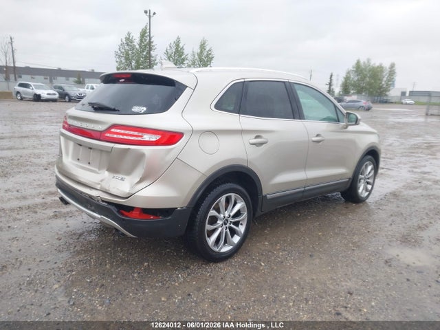 12624012 :رقم المزاد ، 5LMCJ2A91FUJ38207 vin ، 2015 Lincoln Mkc مزاد بيع
