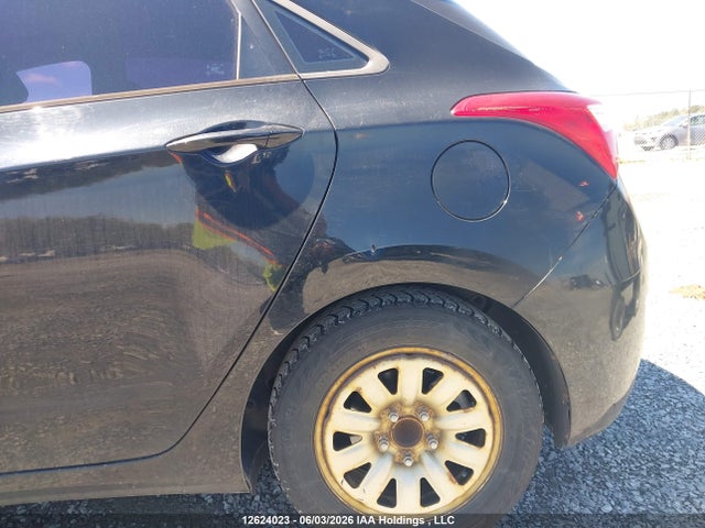 Продажа на аукционе авто 2013 Hyundai Elantra Gt, vin: KMHD25LEXDU157108, номер лота: 12624023