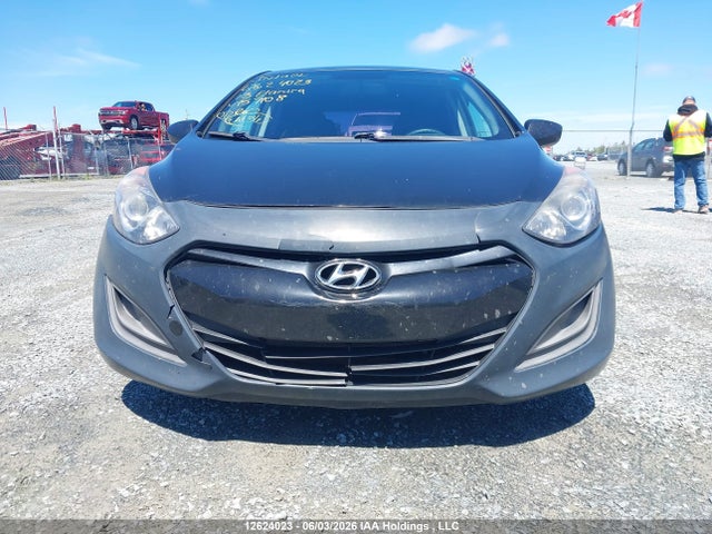 Продажа на аукционе авто 2013 Hyundai Elantra Gt, vin: KMHD25LEXDU157108, номер лота: 12624023
