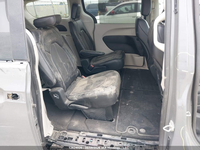 Продаж на аукціоні авто 2023 Chrysler Pacifica Touring L, vin: 2C4RC1BG9PR567628, номер лоту: 12624026
