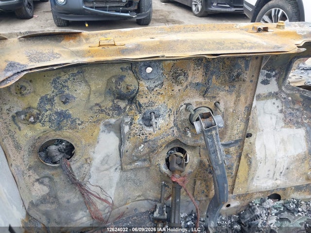 Tesla Model Y Long Range 2021 5YJYGDEE6MF185558 Image 7