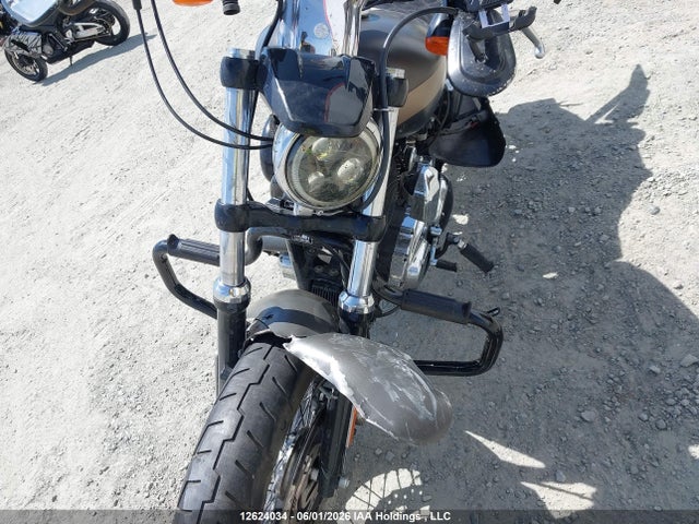 Harley-Davidson Xl1200 C 2018 5HD1CT3A8JC423269 Image 15