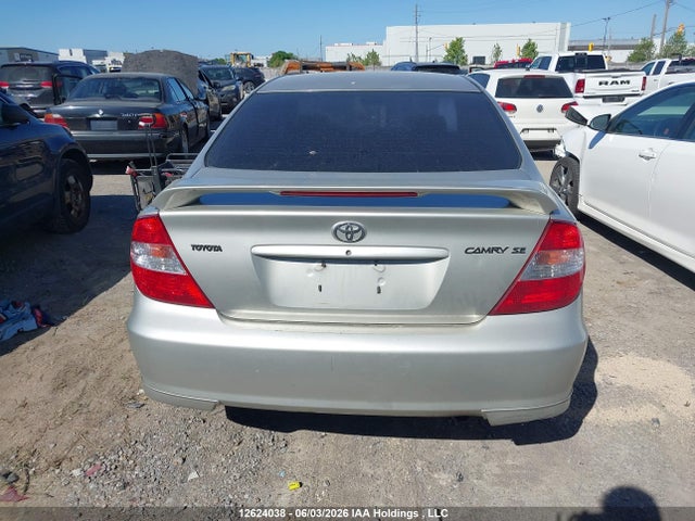 12624038 :رقم المزاد ، 4T1BE32K14U848599 vin ، 2004 Toyota Camry Le/se/xle مزاد بيع