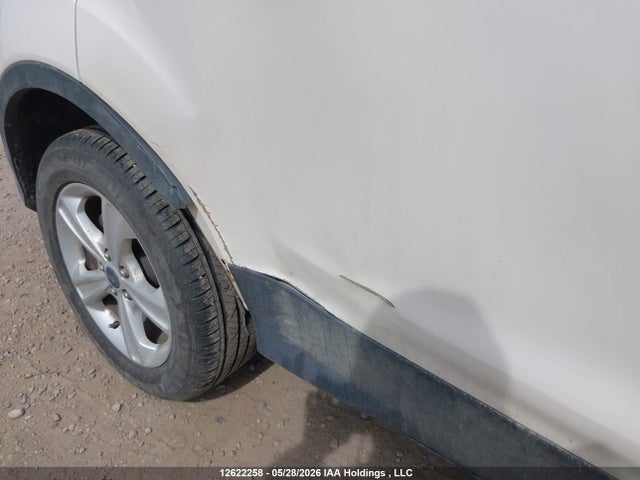 Продажа на аукционе авто 2015 Ford Escape Se, vin: 1FMCU9G91FUC70605, номер лота: 12622258