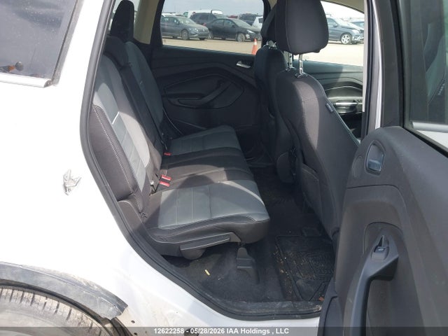 Продажа на аукционе авто 2015 Ford Escape Se, vin: 1FMCU9G91FUC70605, номер лота: 12622258