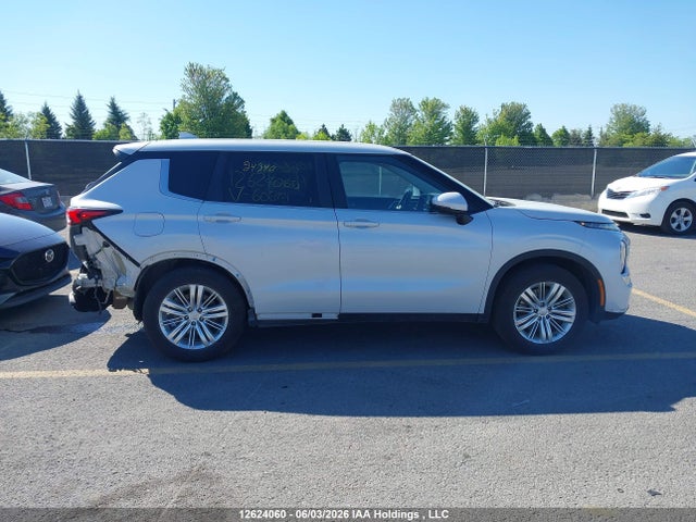 Продаж на аукціоні авто 2022 Mitsubishi Outlander Es, vin: JA4J4TA88NZ606481, номер лоту: 12624060