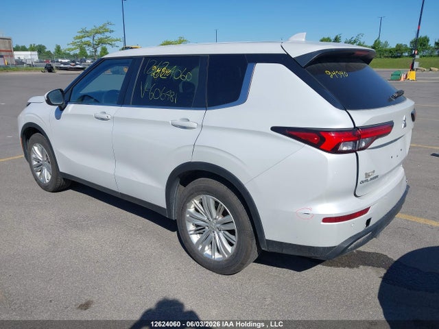 Продаж на аукціоні авто 2022 Mitsubishi Outlander Es, vin: JA4J4TA88NZ606481, номер лоту: 12624060
