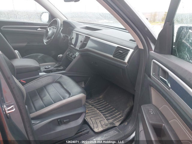 2023 Volkswagen Atlas 3.6 Fsi Highline მანქანა იყიდება აუქციონზე, vin: 1V2SR2CA6PC555332, აუქციონის ნომერი: 12624071