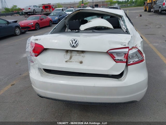 Aukcja sprzedaży 2015 Volkswagen Passat S, vin: 1VWAS7A35FC110160, numer aukcji: 12624077