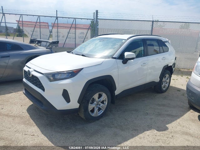 Toyota RAV4 LE 2019 2T3B1RFV0KC015935 Image 2