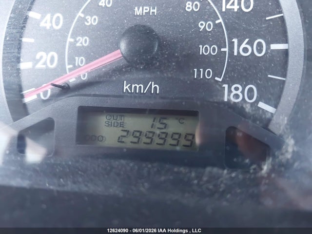 12624090 :رقم المزاد ، 2T1BR32E04C834337 vin ، 2004 Toyota Corolla مزاد بيع