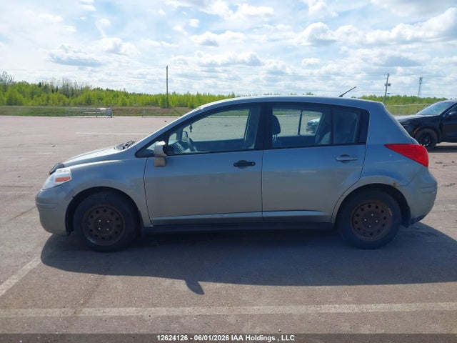 12624126 :رقم المزاد ، 3N1BC1CP7BL366805 vin ، 2011 Nissan Versa مزاد بيع