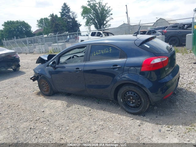 12624127 :رقم المزاد ، KNADM5A32F6978918 vin ، 2015 Kia Rio Lx مزاد بيع