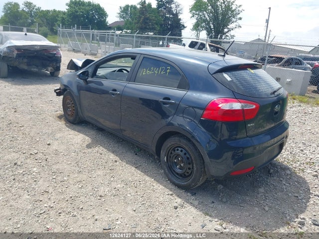 12624127 :رقم المزاد ، KNADM5A32F6978918 vin ، 2015 Kia Rio Lx مزاد بيع