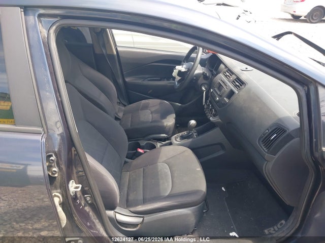12624127 :رقم المزاد ، KNADM5A32F6978918 vin ، 2015 Kia Rio Lx مزاد بيع