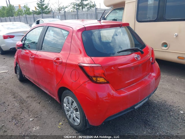 2017 Toyota Yaris Le მანქანა იყიდება აუქციონზე, vin: VNKKTUD30HA081364, აუქციონის ნომერი: 12624141