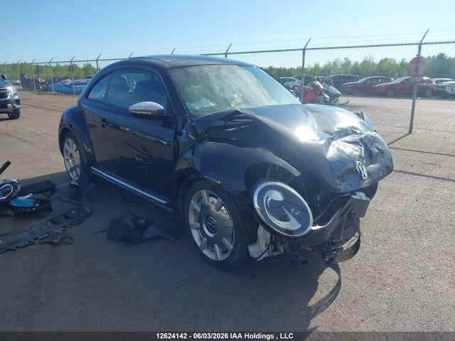 Aukcja sprzedaży 2013 Volkswagen Beetle 2.5l Comfortline/2.5l Fender Edition, vin: 3VWJX7AT6DM663493, numer aukcji: 12624142