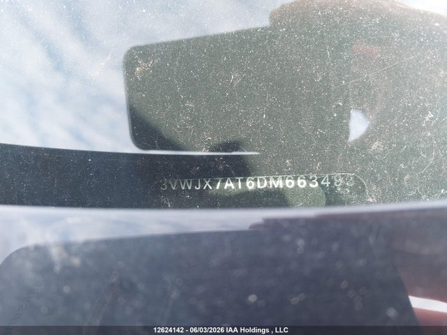 Продаж на аукціоні авто 2013 Volkswagen Beetle 2.5l Comfortline/2.5l Fender Edition, vin: 3VWJX7AT6DM663493, номер лоту: 12624142