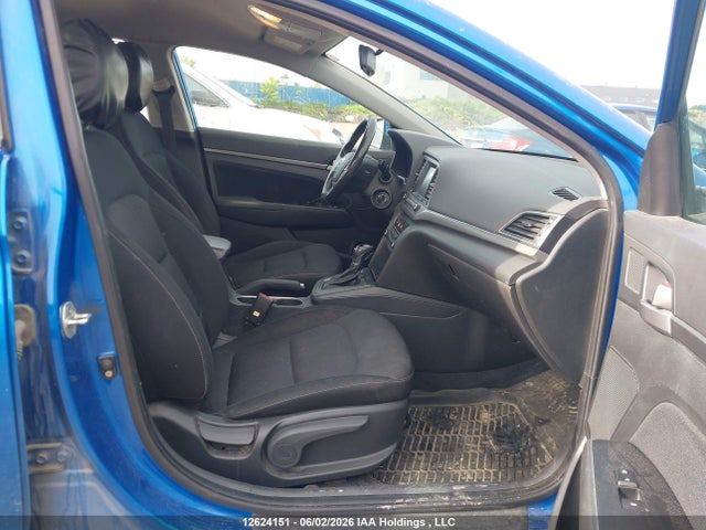 2017 Hyundai Elantra Se/value/limited მანქანა იყიდება აუქციონზე, vin: KMHD84LF5HU271301, აუქციონის ნომერი: 12624151