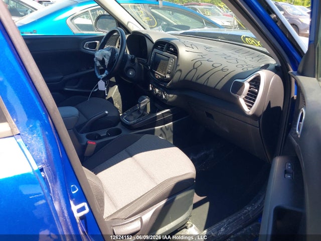 2022 Kia Soul Ex მანქანა იყიდება აუქციონზე, vin: KNDJ33AU3N7829741, აუქციონის ნომერი: 12624152