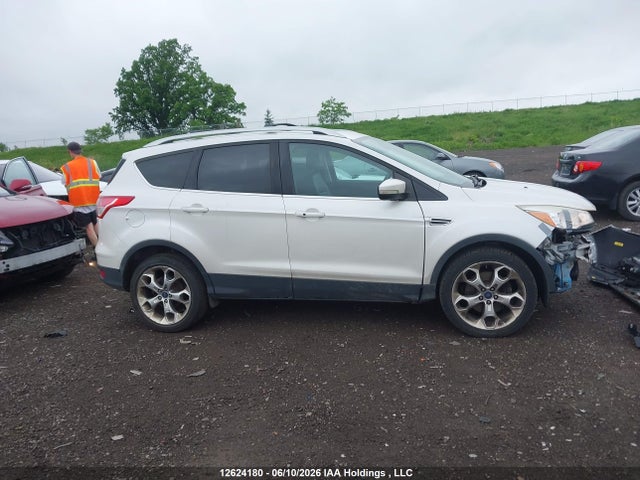 Ford Escape Titanium 2015 1FMCU9J94FUC68369 Image 14
